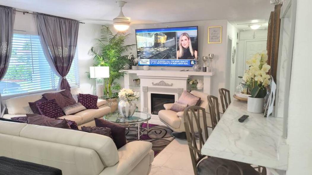 Palm Springs 3-Bedroom 2-Bath 5 Miles To The Beach Lake Worth Beach Exteriér fotografie
