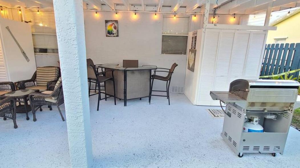 Palm Springs 3-Bedroom 2-Bath 5 Miles To The Beach Lake Worth Beach Exteriér fotografie